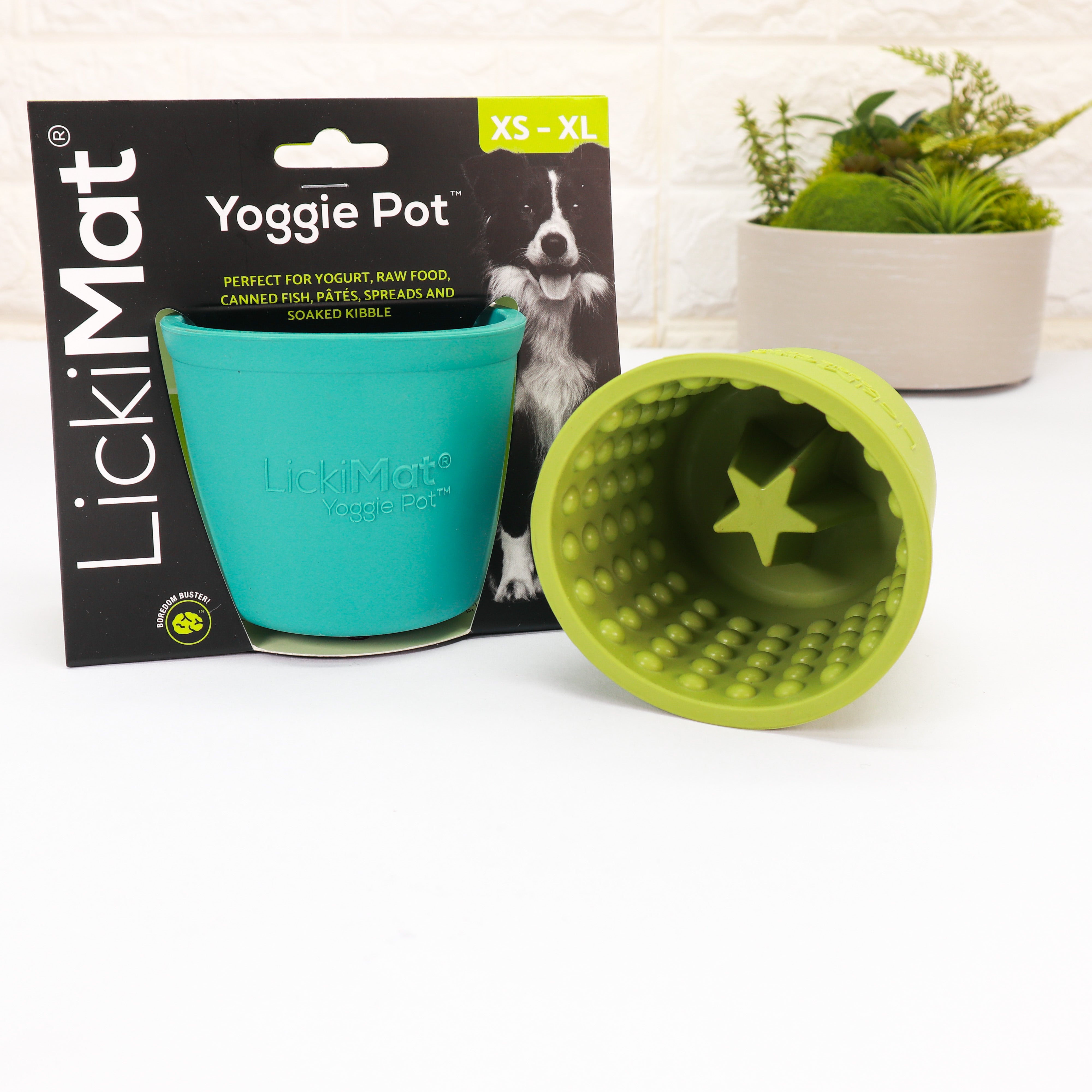 LickiMat Yoggie Pot